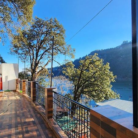 Eira Stay Nainital Exteriör bild
