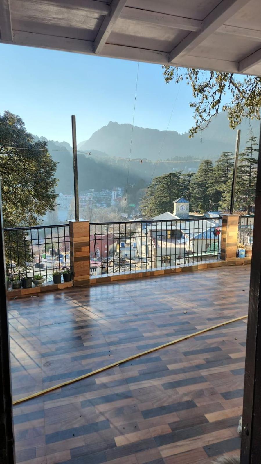 Eira Stay Nainital Exteriör bild